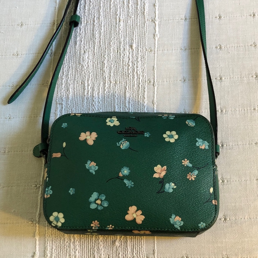 💚 COACH Crossbody Mini Jamie Camera Bag